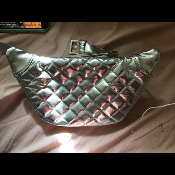 Fanny pack - Picture 3 of 3